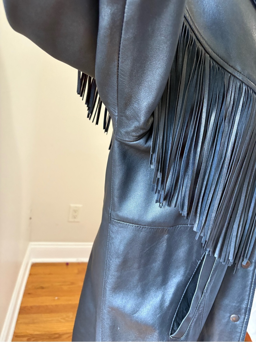 Black Leather Fringe Coat - Women - Picture 5 of 16